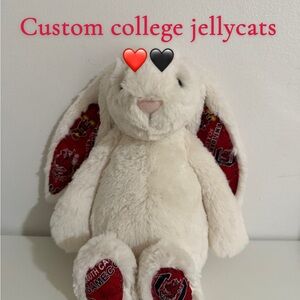 Boston College Jellycat for @carolineverdi